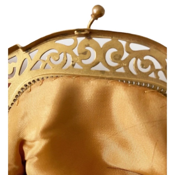 Vintage Whiting & Davis Small Gold Mesh Purse - Picture 5 of 9